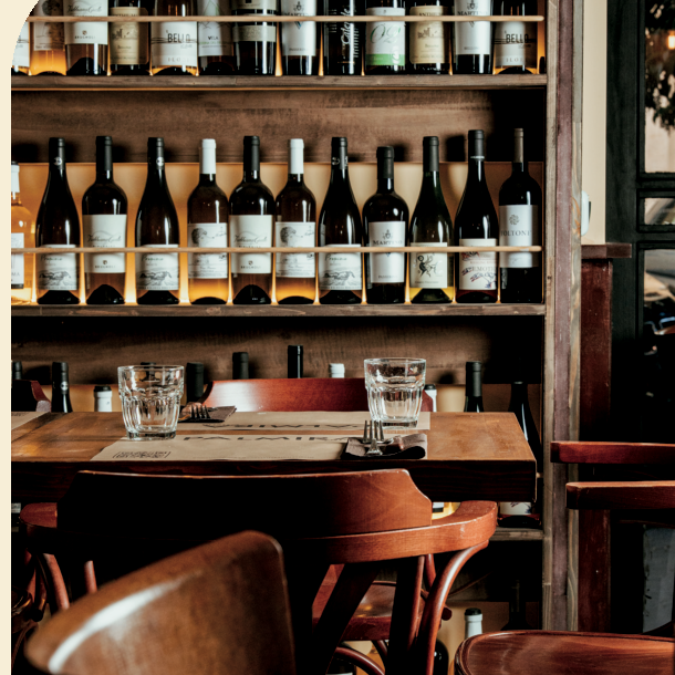 Interno Osteria Palmira